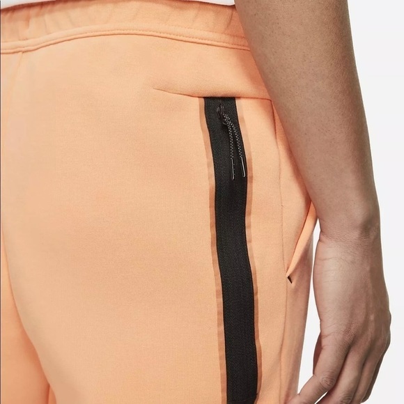 NIKE Sportswear Tech Fleece Men’s NEW Orange Frost Black Slim Jogger Sweatpants - Picture 5 of 8